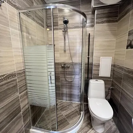 Parensov- Luxury Apartment- Red Square Apartment Warna